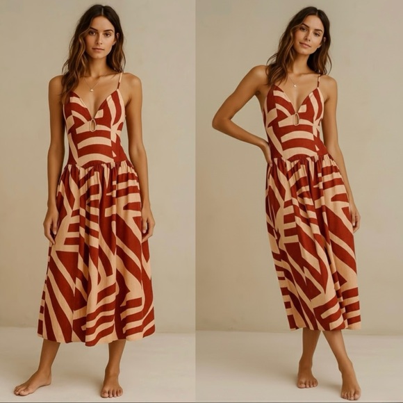 Mon Renn Dresses & Skirts - Mon Renn Surreal Midi Dress Tropico Print Cotton Red/Coral
Large